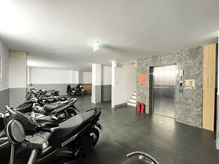 CHDV ngang 8m hẻm 276 Thống Nhất 240m2 6 tầng 31PN 160tr về túi NT mới gần Lotte 36.5 tỷ