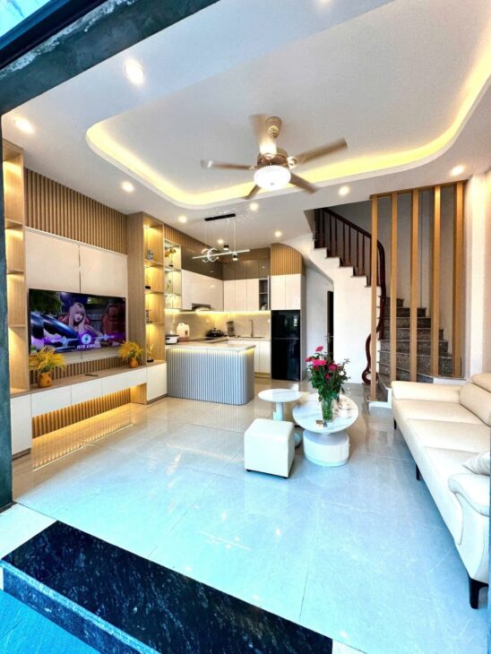 TT MỸ ĐÌNH – LÔ GÓC- 6 PHÒNG CHO THUÊ – Ô TÔ QUA NHÀ – DIỆN TÍCH 34M2 – GIÁ CHỈ 7,6 TỶ