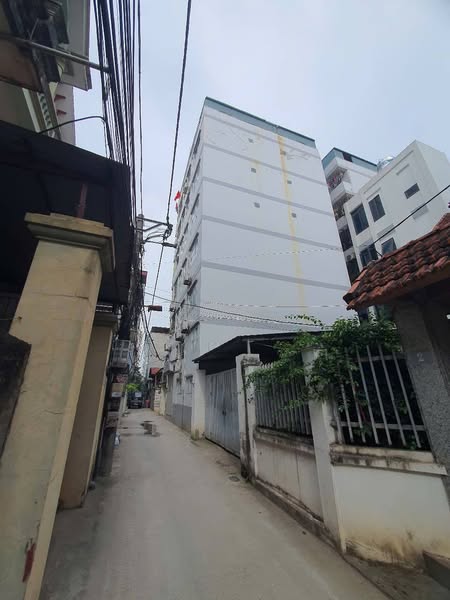 Giá 2,45 tỷ – Bán gấp căn hộ CCMN Sổ đỏ riêng – 2PN, 1WC, 46m2 tại Nhật Tảo, Đông Ngạc.