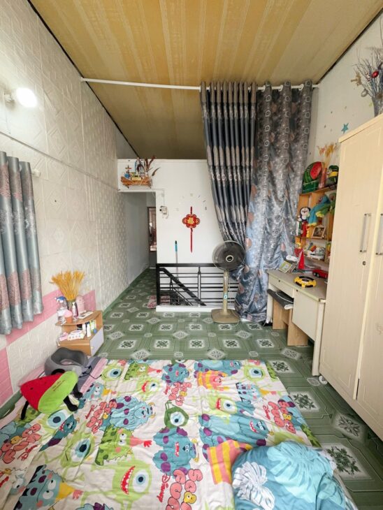 BÁN NHÀ CĂN GÓC 2 TẦNG HẺM HƯƠNG LÔ NGỌC HIỆP GIÁ 1TY8