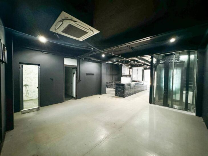 Bán nhà Mặt Phố Thụy Khuê,Tây Hồ 154m/ 8T Thang máy,MT 6m 93 TỶ, Mới đẹp ở ngay