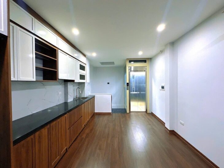 BÁN NHÀ THỤY KHUÊ – 6 TẦNG THANG MÁY – NHÀ ĐẸP Ở NGAY – THÔNG TRÍCH SÀI – HỒ TÂY.