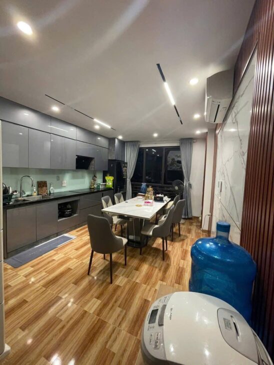 Bán nhà mặt ngõ thông, Kinh doanh tốt – Đào Tấn, Ba Đình 50m2/6T Thang máy 17 Tỷ