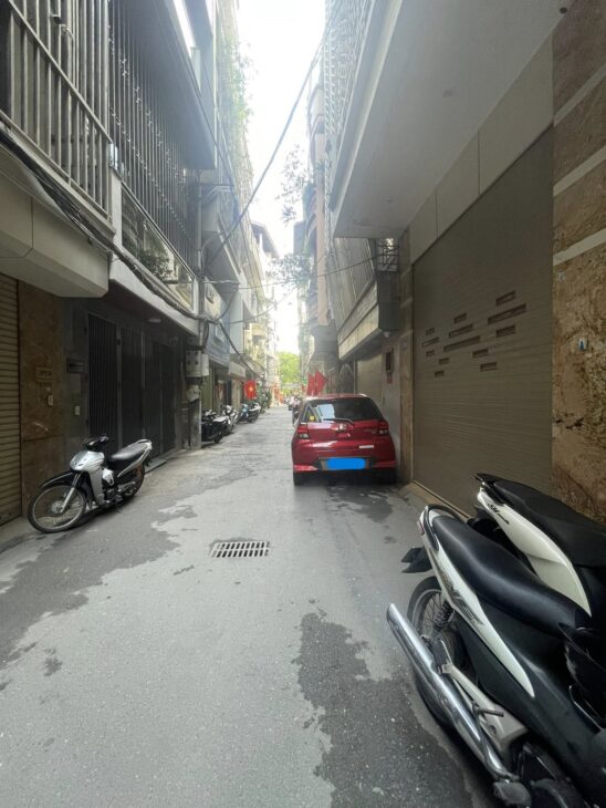 BÁN NHÀ NGÕ 126 HOÀNG VĂN THÁI – 46M² – Ô TÔ TRÁNH – GIÁ 15.8 TỶ