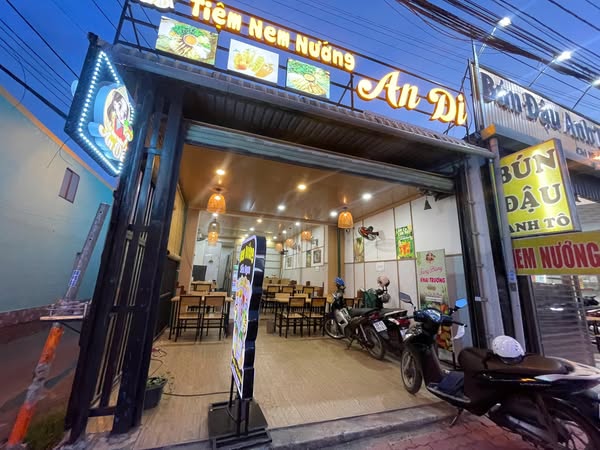 H. Củ Chi ! SANG NHANH 5 NGÀY ! SANG QUÁN NEM NƯỚNG GIÁ RẺ CHỈ CÒN 75 tr ( Quán đầu tư Full mới 250