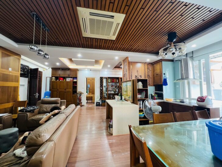 💥💥Chung cư 335 Cầu Giấy 125m 3PN, Thoáng 2 mặt, Vị trí trung tâm, 8.8 tỷ
