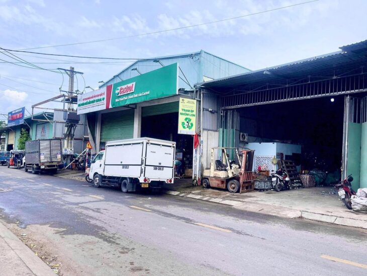 Bán nhà mặt tiền đường 8x35m giá 11,5 tỷ Đường Thới An 13