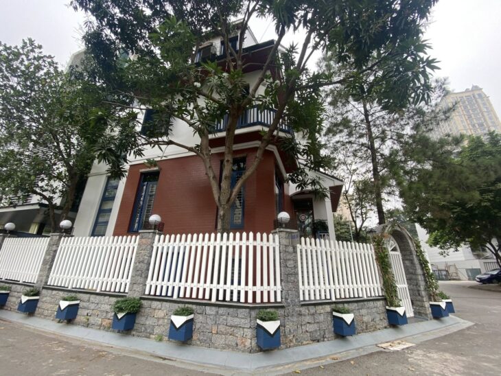 SIÊU BIỆT THỰ-Khu Vườn Đào (Lạc Long Quân) 185m/ 5Tầng (Có Hầm), MT 25m 125 Tỷ