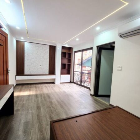 NHÀ TẠI BA ĐÌNH 50M2-6 TẦNG THANG MÁY- 4M MT- 12.5 TỶ