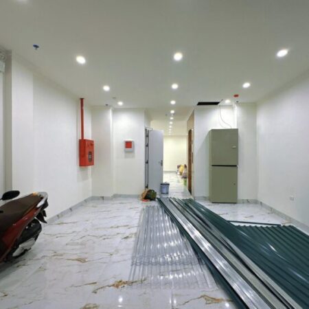 ????Tòa CCMN 23 phòng Nguyễn Khánh Toàn, 8 tầng, Full nội thất, Ô tô nhỏ, 25.3 tỷ????