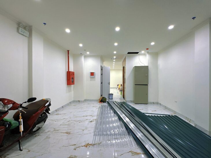 ????Tòa CCMN 23 phòng Nguyễn Khánh Toàn, 8 tầng, Full nội thất, Ô tô nhỏ, 25.3 tỷ????