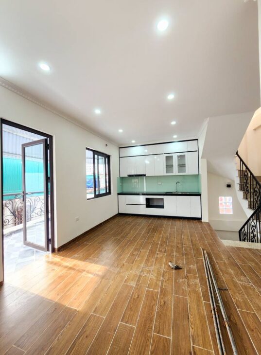 NHÀ TẠI BA ĐÌNH 50M2-6 TẦNG THANG MÁY- 4M MT- 12.5 TỶ