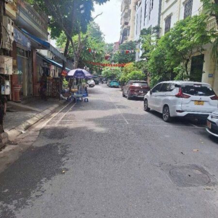 Trung Tâm Hai Bà Trưng Nhà 4 Tầng 38M Nhỉnh 6 Tỷ Trung Tâm Hai Bà Trưng Nhà 4 Tầng 38M Nhỉnh 6 Tỷ