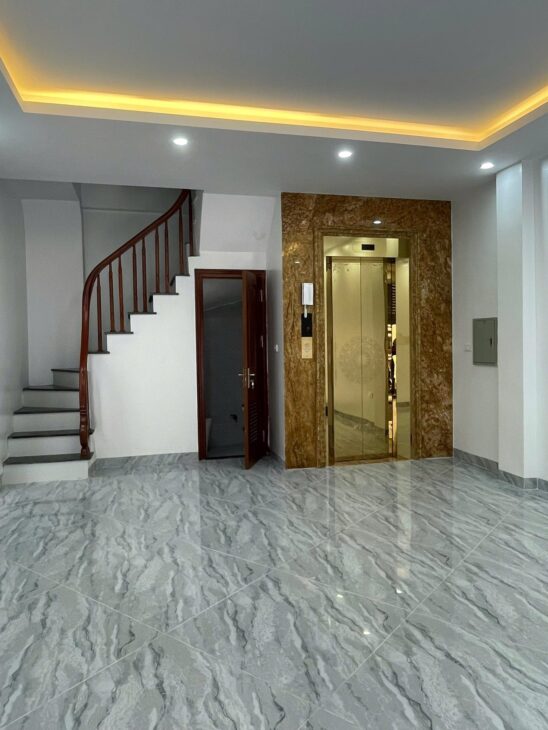 💥MỚI 100%💥Lô góc Ô tô ĐỘI NHÂN, BA ĐÌNH 41/50m 7T Thang máy, Kinh doanh, hơn 19 tỷ