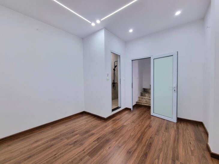 Bán nhà phố Khương Trung -TX, 25m2 ngõ thông – kinh doanh đỉnh – nhà mới – chỉ 5,38T