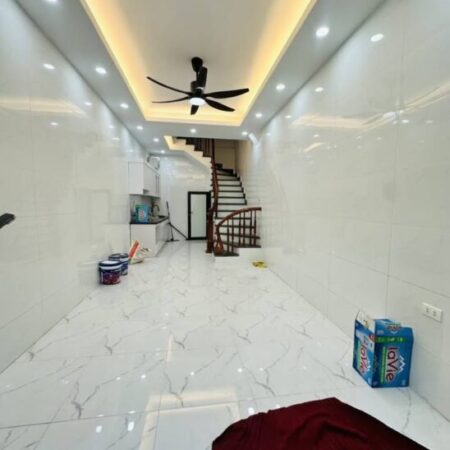 BÁN NHÀ NGỌC THỤY 30M– 5 TẦNG CHẮC CHẮN – GIÁ NHỈNH 5TỶ 🌟