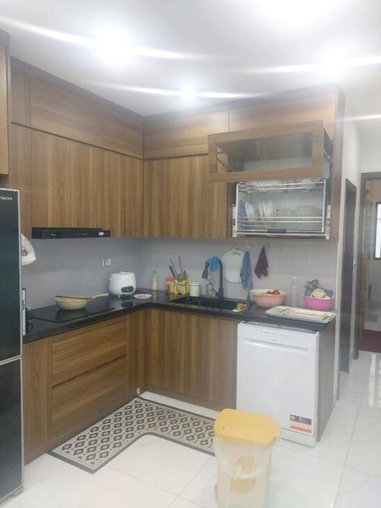 Bán nhà mặt phố Hoàng Hoa Thám vỉa hè kinh doanh –thang máy – văn phòng 65m 6tầng 31,8 tỷ