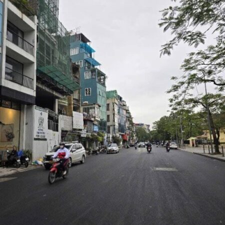 BÁN NHẦ MẶT PHỐ NGỌC HÀ – HIẾM– VÀI BƯỚC CÔNG VIÊN BÁCH THẢO – LĂNG BÁC 75M 20TỶ