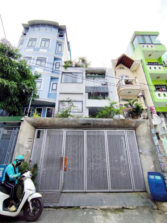 Toà căn hộ dịch vụ 15 phòng – Nguyễn Cửu Vân – Bình Thạnh thu nhập cao