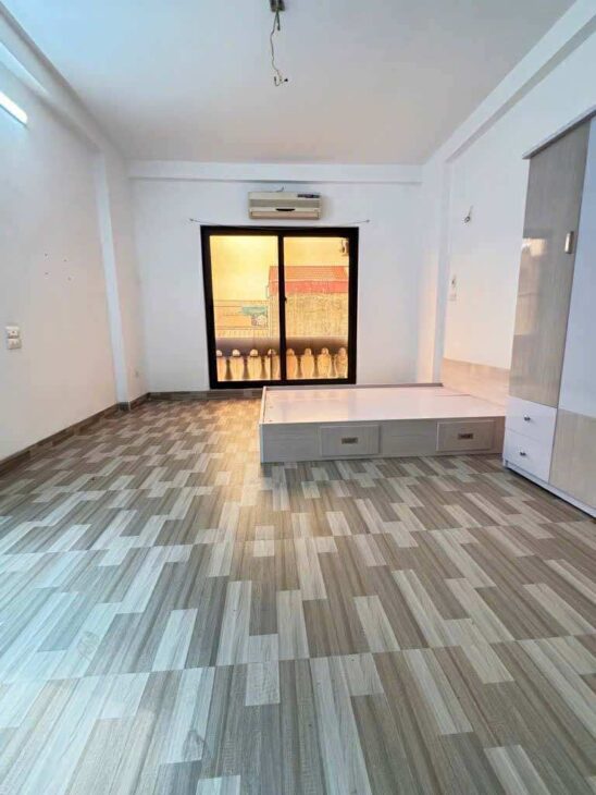 Vĩnh Hưng, Lĩnh Nam, Nhà 5 Tầng, 3 Ngủ, 1 Bước Ra Phố, Chỉ Hơn 5 Tỷ