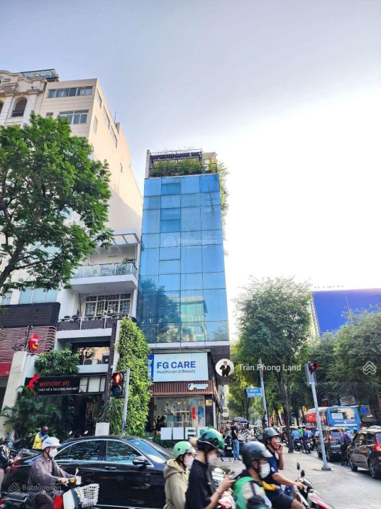 Chính Chủ Cho Thuê Tòa Nhà Góc 2 Mặt Tiền – 55 Trương Định & Võ Văn Tần, Q3 – Hầm + 5 Lầu, DT 115m²