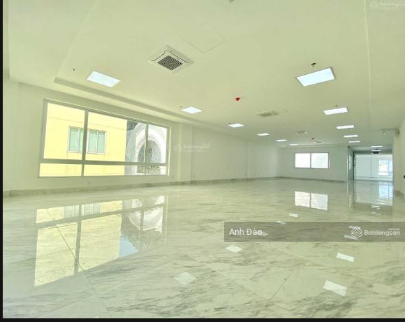 Cho thuê nhà mặt tiền Nguyễn Thái Sơn, Phường 4, Gò Vấp – Vị trí cực đẹp, 1 trệt, 6 lầu – có thang