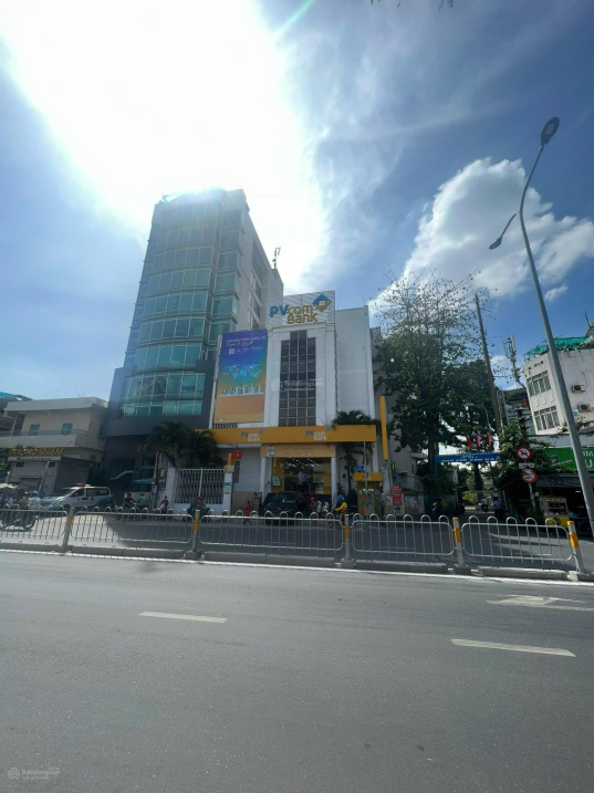 Bán tòa nhà góc 2MT Phan Đăng Lưu – Trần Kế Xương, Q. Phú Nhuận, 334.7m², 1 hầm 4 tầng, 170 tỷ