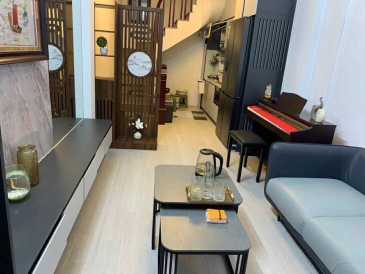 Bán nhà Đội Cấn, Ba Đình, 2 thoáng, ngõ 3 gác, 34m2, 5 tầng, tặng nội thất, chỉ 9.35 tỷ