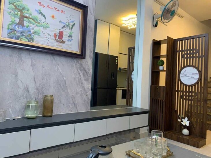 Bán nhà Đội Cấn, Ba Đình, 2 thoáng, ngõ 3 gác, 34m2, 5 tầng, tặng nội thất, chỉ 9.35 tỷ