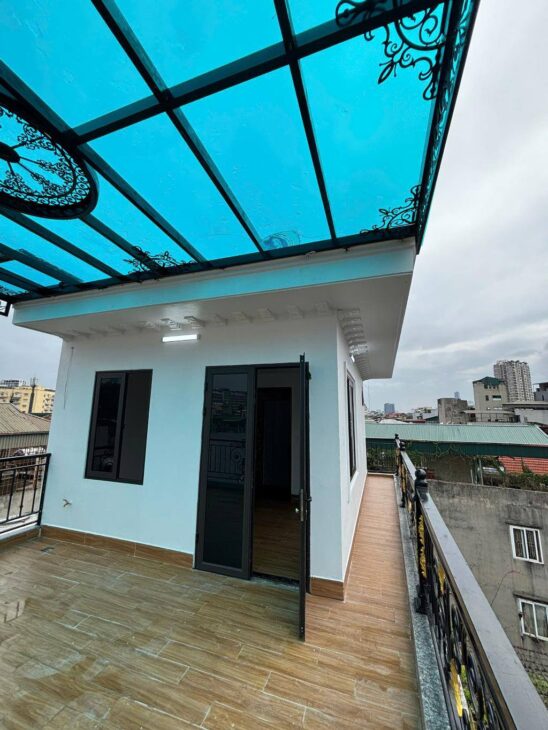 TRUNG TÂM BA ĐÌNH – LÔ GÓC – 7 TẦNG THANG MÁY – SỔ HOA HẬU.