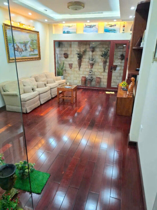 Bán nhà đẹp phố Tư Đình -Phân Lô quân đội – Full NT-Ô tô tránh-60m2- 5 tầng nhỉnh 15 tỷ(TL)