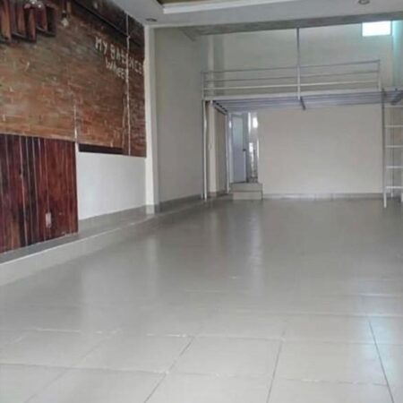 Cho thuê nhà mặt tiền Phạm Văn Đồng P13, Bình Thạnh, 4,2x14m,1 trệt 1 gác, 11tr