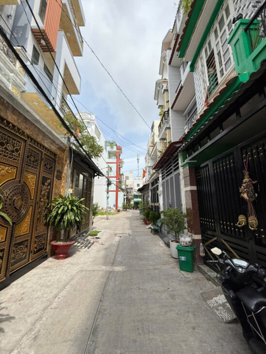 NHÀ MỚI ĐẸP – 40M2 – NGANG 4M – HẺM ÔTÔ – TRƯƠNG PHƯỚC PHAN – BÌNH TÂN – CHỈ 4.3 TỶ!