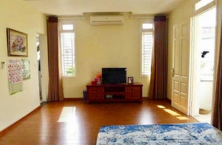 LẠC LONG QUÂN TÂY HỒ Lô góc 2 thoáng otô 89m xây 4tầng Giá đẹp.