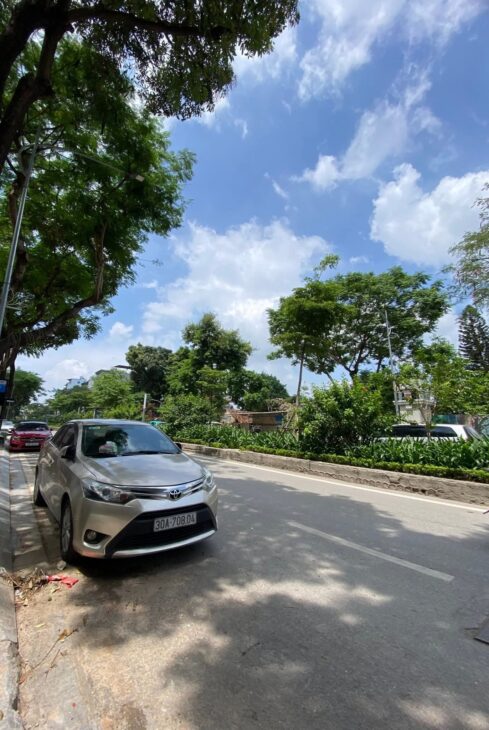 LẠC LONG QUÂN TÂY HỒ Lô góc 2 thoáng otô 89m xây 4tầng Giá đẹp.