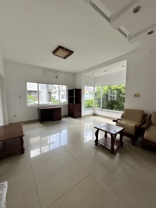 Chỉ 170 triệu/m² – Sở hữu biệt thự 288m² mặt tiền 12m tại khu VIP Quận 7