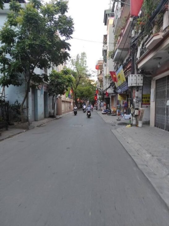 Bán nhà 40m2 Quận Thanh Xuân- Gần hồ, trường, chợ- Xách vali về ở ngay