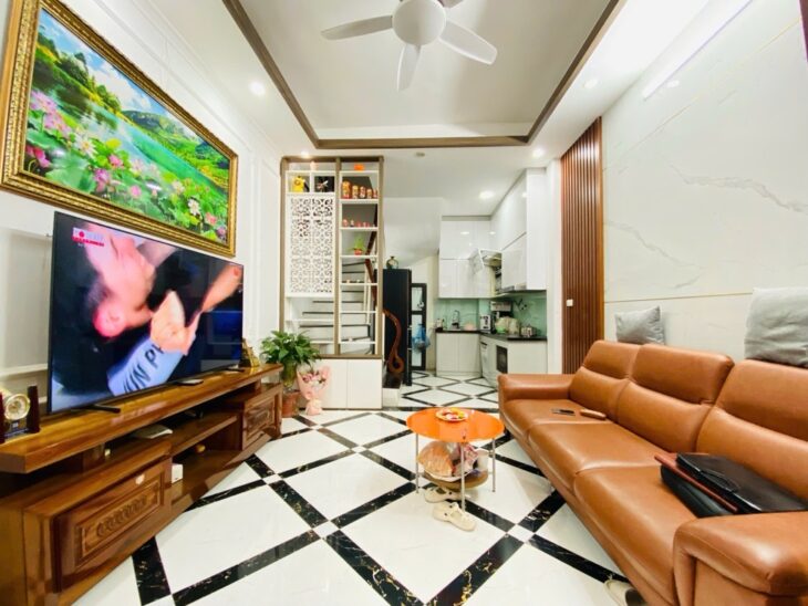 Siêu phẩm nhà mới- Cách hồ Khương Hạ 20m- 2 ô tô tránh- Gần trường – Ở ngay- 38m2