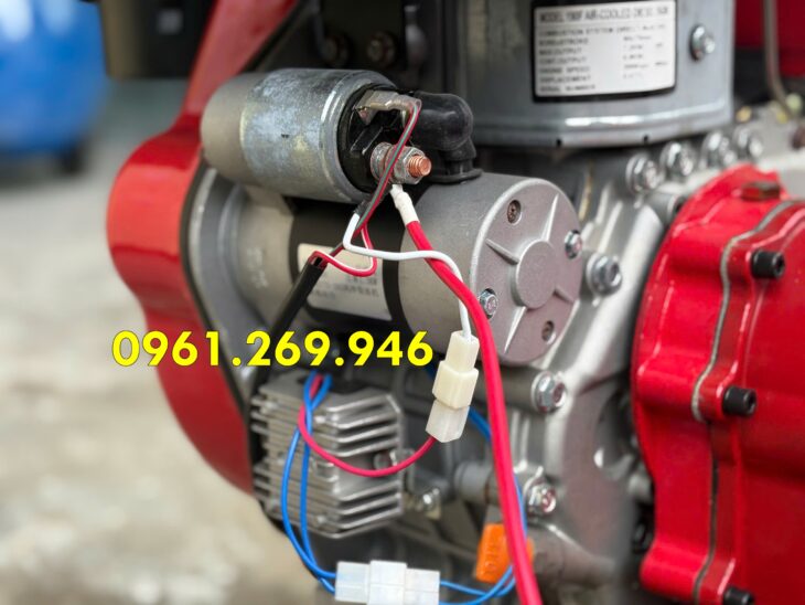 Máy Cắt Cỏ Trục Băm Turbo TBD800 Động Cơ Dầu 13HP Hàm Cắt 80cm