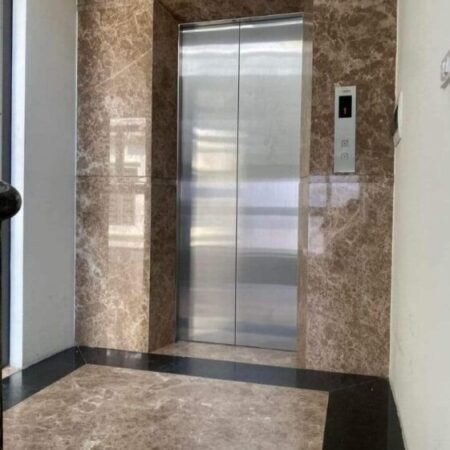 Nhà tôi cho thuê nhà mới, hai cửa đi, Bách Khoa, 97m2x 5T vỉa hè 29 Tr