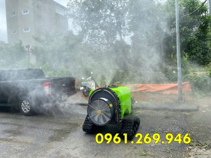 Xe phun thuốc di động ngồi lái Turbo PT300 bình 300L