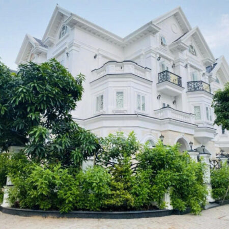 BÁN BIỆT THỰ TRUNG TÂM BÌNH THẠNH, HXH LÊ QUANG ĐỊNH, PHƯỜNG 7, BÌNH THẠNH. Dt 15x17m2 giá 27.99 tỷ