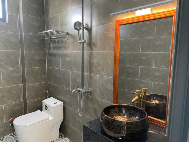 CHO THUÊ NHÀ MỚI MẶT TIỀN GẦN ĐẠI HỌC NHA TRANG, PHƯỜNG BẮC NHA TRANG.