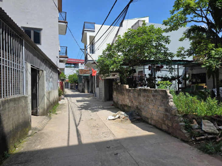 Bán gấp lô đất giá mềm tại Sài Sơn – Quốc Oai 75m², Ô tô đỗ cửa – Giá chỉ 5x tr/m²