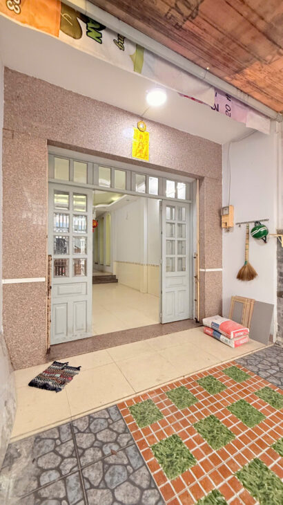 Chỉ 6.4 Tỷ TL! Bán Nhà Gò Vấp DT 75M² – 3 Tầng/4pn, Hẻm Xe Hơi, Giáp Tân Bình!