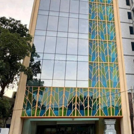 Bán tòa nhà hầm 7 tầng MT Nguyễn Thông, Q3 – 12x28m, HĐT 280tr/tháng – khu VIP – giá 100 tỷ