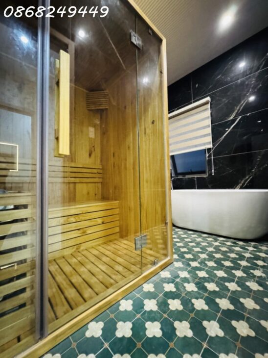 🌹 Siêu phẩm🌹 Nhà mới tinh, đẳng cấp Châu Âu, cạnh bờ Sông, nội thất xịn.