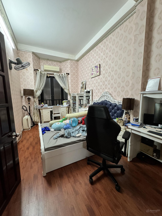 Nhà Góc 2 Mặt Tiền Lê Văn Sỹ, P.14, Quận 3 – 99m², Giá 26 Tỷ