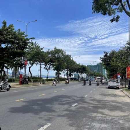 ????Bán nhà gác đúc, sát Sông Hàn, 81m2 ngang gần 7m giá nhỉnh 4 tỷ