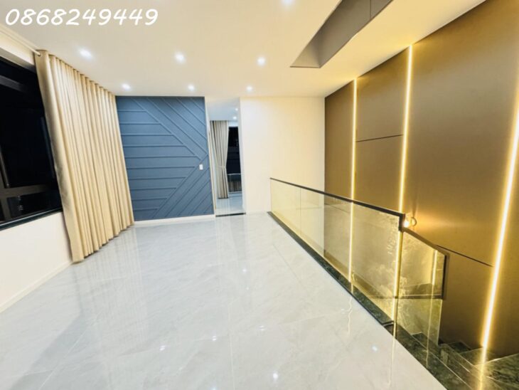 🌹 Siêu phẩm🌹 Nhà mới tinh, đẳng cấp Châu Âu, cạnh bờ Sông, nội thất xịn.